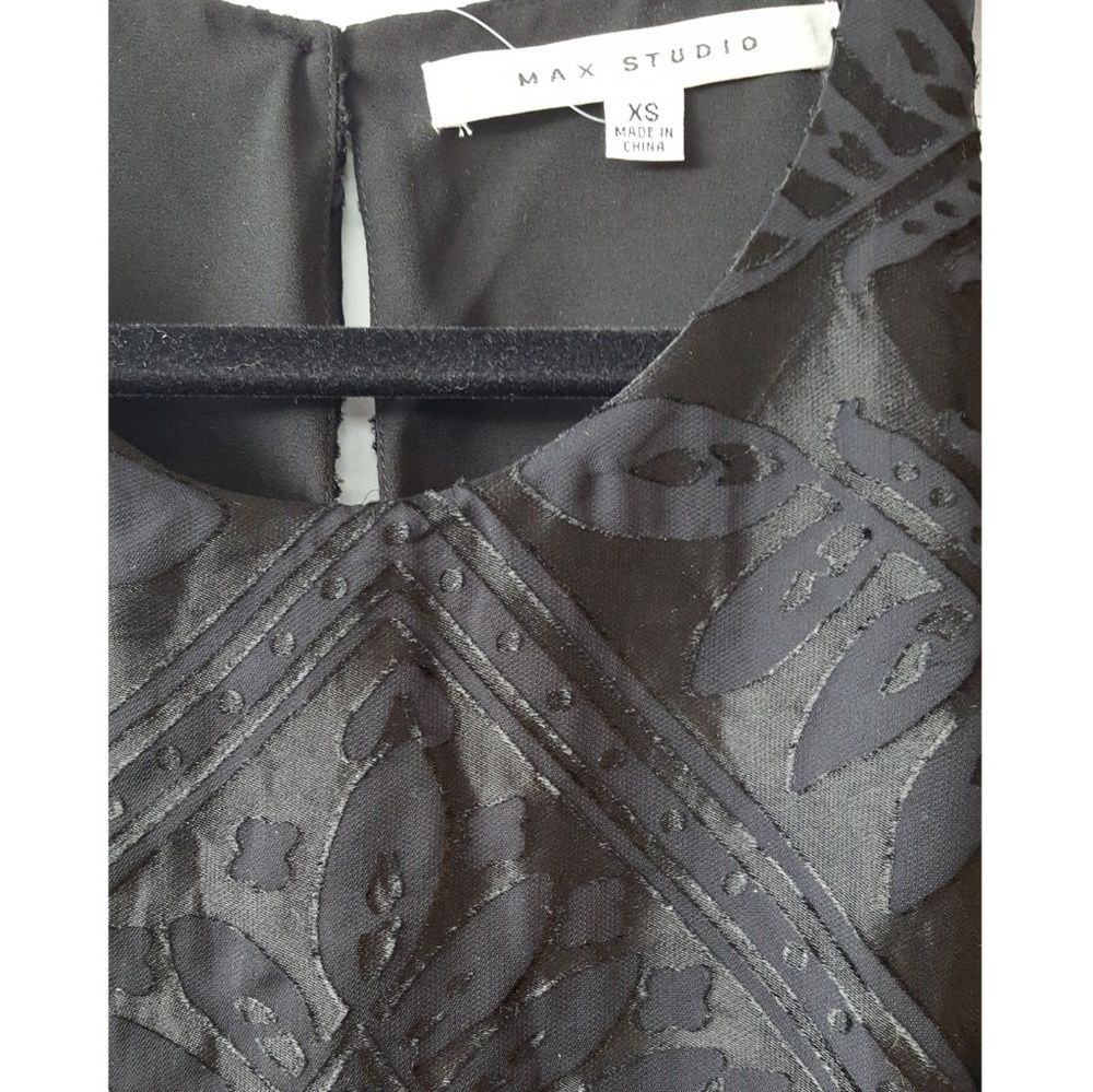 Max Studio Black Embellished Top - Picture 4 of 4